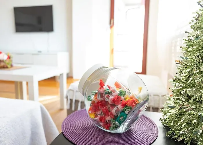 Convenient, Family-friendly And Stylish 3 Bed * Скоп'є